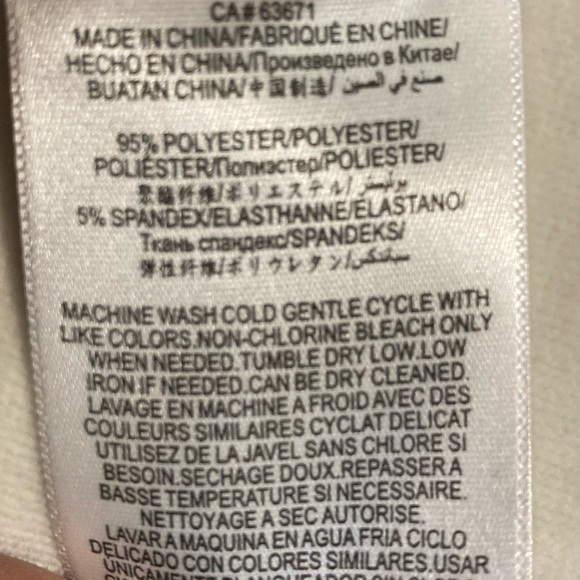 The Little Black Dress with Adjustable Straps is an Eye Catcher. Size 2 NWOT - Picture 7 of 10